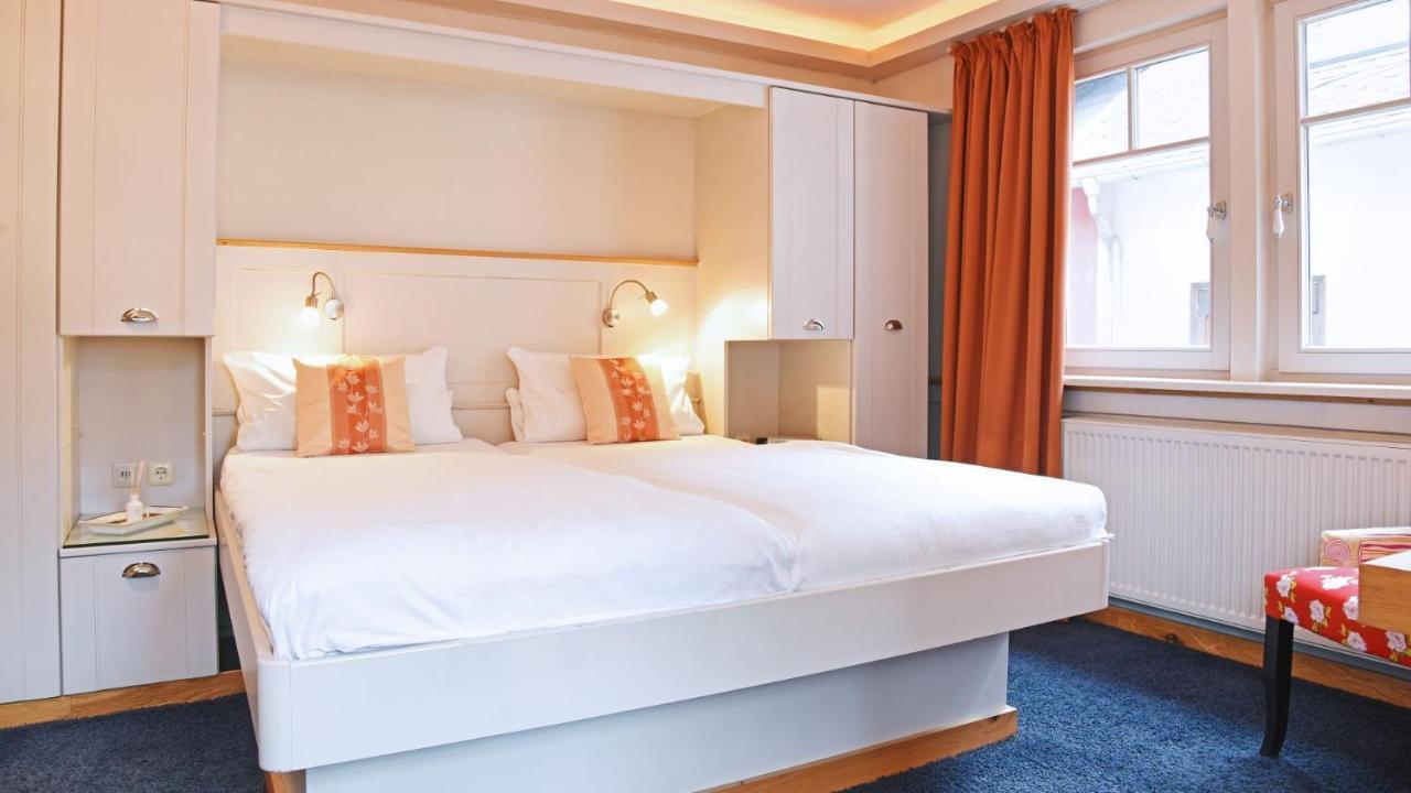 Rhein Hotel Bacharach Buitenkant foto